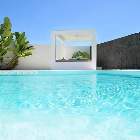 Aguamarina Piscina Climatizada *